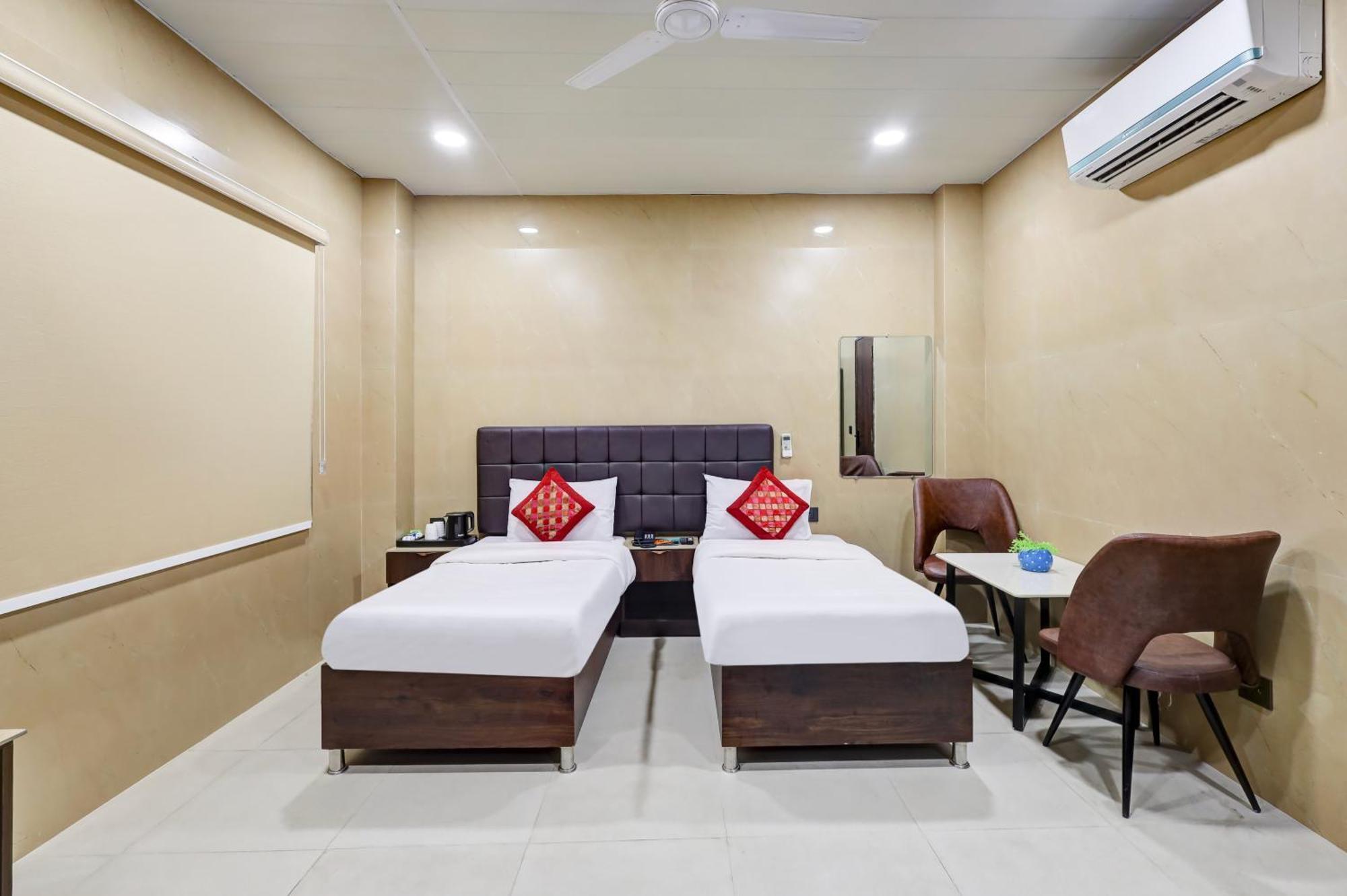 Hotel Singh Palace Delhi  Eksteriør bilde